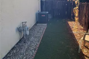 2391 Antigua Ct, Hemet, CA 92545 - Photo 2