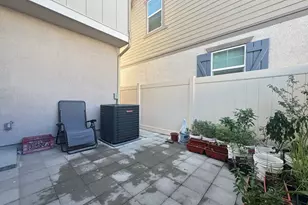 10201 Oxbow Loop, Riverside, CA 92503 - Photo 36