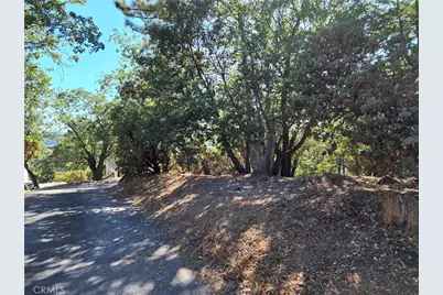 1248 Glacier Drive, Lake Arrowhead, CA 92352 - Photo 10