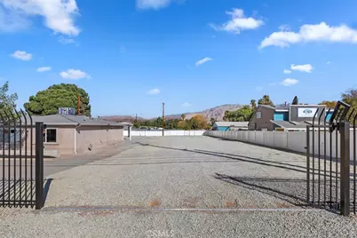 19594 Temescal Canyon, Corona, CA 92881 - Photo 42