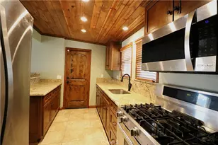 622 Center St, Costa Mesa, CA 92627 - Photo 16