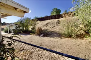 17090 Cholla Ave, Hesperia, CA 92345 - Photo 8