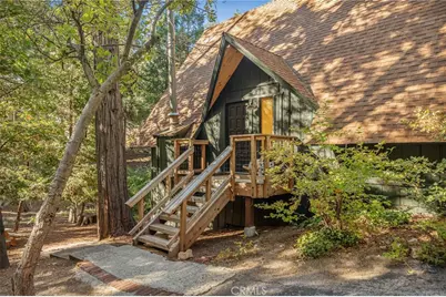 385 Birchwood Drive, Lake Arrowhead, CA 92352 - Photo 4