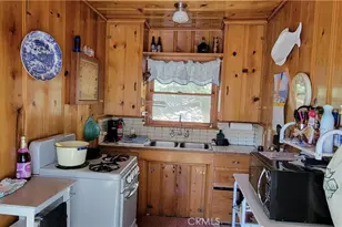 658 Yukon, Green Valley Lake, CA 92341 - Photo 4