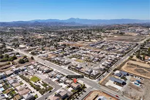 9605 Bonsai Ln, Riverside, CA 92508 - Photo 40