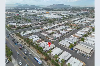 200 W San Bernardino #85, Rialto, CA 92376 - Photo 6
