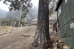 31607 Inspiration Dr, Running Springs, CA 92382 - Photo 18