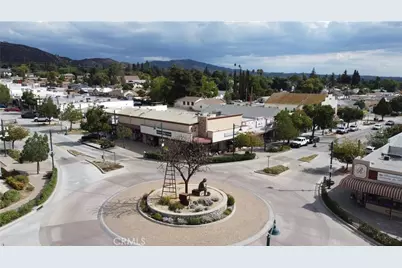 35115 Yucaipa, Yucaipa, CA 92399 - Photo 4