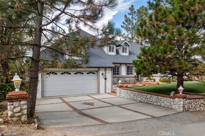 1388 Yellowstone, Lake Arrowhead, CA 92352 - Photo 2