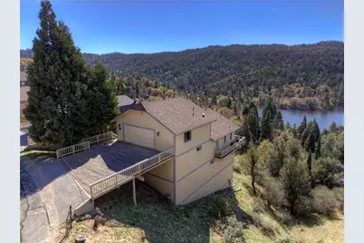 404 Darfo, Crestline, CA 92325 - Photo 2