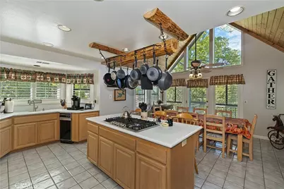 28220 Bern Lane, Lake Arrowhead, CA 92352 - Photo 12