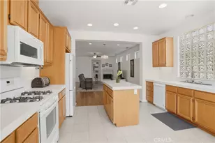 8160 Doral Ln, Hemet, CA 92545 - Photo 8