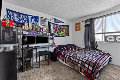 33945 Red Mountain, Hemet, CA 92544 - Photo 14