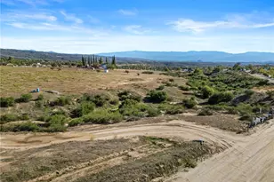 33945 Red Mountain, Hemet, CA 92544 - Photo 26