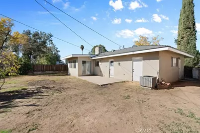 11757 Auburn, Yucaipa, CA 92399 - Photo 22