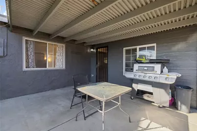 7511 Buckeye Street, Highland, CA 92346 - Photo 28