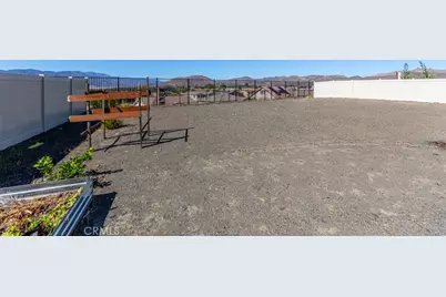 41302 Vintner, Lake Elsinore, CA 92532 - Photo 6