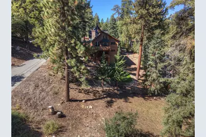 42994 Falls Avenue, Big Bear Lake, CA 92315 - Photo 4