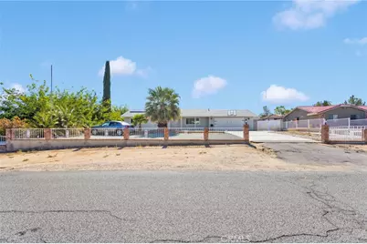 16591 Ponca, Victorville, CA 92395 - Photo 2