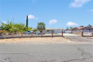 16591 Ponca, Victorville, CA 92395 - Photo 2