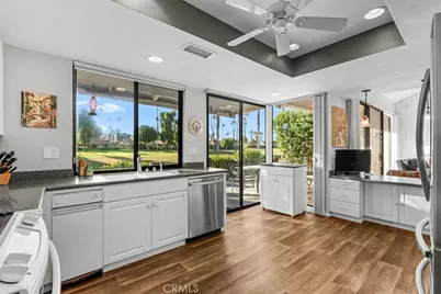 393 Gran Via, Palm Desert, CA 92260 - Photo 14