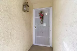 1323 Kingswood, Redlands, CA 92374 - Photo 10
