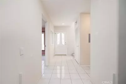 19748 Shorecliff, Huntington Beach, CA 92648 - Photo 10