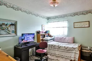 428 W 8th St, Upland, CA 91786 - Photo 40