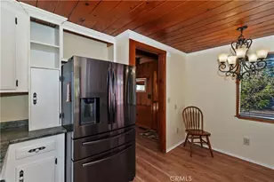 863 Oak Rd, Lake Arrowhead, CA 92386 - Photo 14