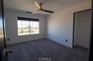 7071 Cascade Ave, Oak Hills, CA 92344 - Photo 32