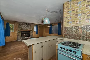 402 Highland, Sugarloaf, CA 92386 - Photo 18