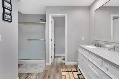 9814 Oakwood Avenue, Hesperia, CA 92345 - Photo 18