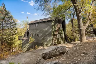 206 S Fairway, Lake Arrowhead, CA 92352 - Photo 4