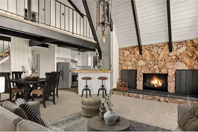 206 S Fairway, Lake Arrowhead, CA 92352 - Photo 2