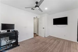 32921 Middlegate, Lake Elsinore, CA 92530 - Photo 16