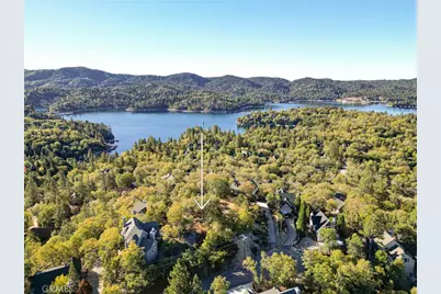 28731 Bryce Dr, Lake Arrowhead, CA 92352 - Photo 4