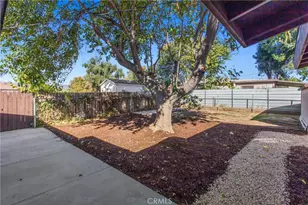 13397 Robin Ct, Yucaipa, CA 92399 - Photo 30