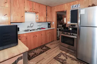 592 Douglas Street, Big Bear Lake, CA 92315 - Photo 18