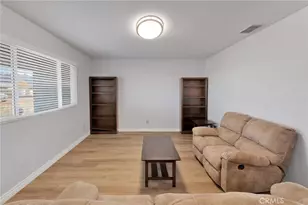 22337 Waalew, Apple Valley, CA 92307 - Photo 8