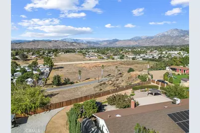 13346 Rimview Court, Yucaipa, CA 92399 - Photo 50