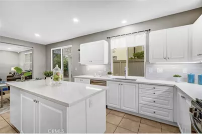 45 Avondale, Irvine, CA 92602 - Photo 12