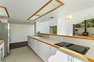 22 Holly Dr, Running Springs, CA 92382 - Photo 16