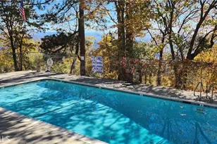 22 Holly Dr, Running Springs, CA 92382 - Photo 66