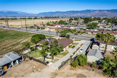 831 W Lugonia, Redlands, CA 92374 - Photo 40