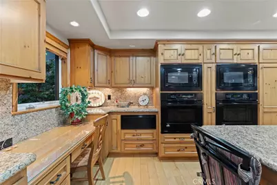 27772 Hamiltair Drive, Lake Arrowhead, CA 92352 - Photo 16