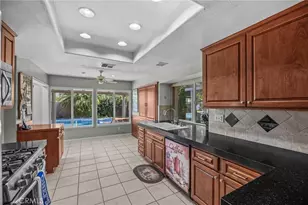 1233 Dale Cir, Corona, CA 92878 - Photo 12