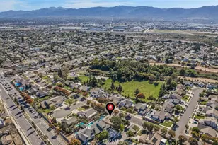 1233 Dale Cir, Corona, CA 92878 - Photo 46