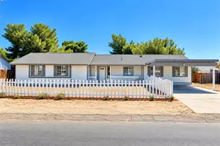 16622 Mossdale, Lancaster, CA 93535 - Photo 2