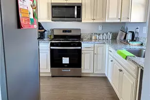 16622 Mossdale, Lancaster, CA 93535 - Photo 6