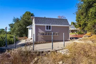 8620 Apple Tree, Cherry Valley, CA 92223 - Photo 10